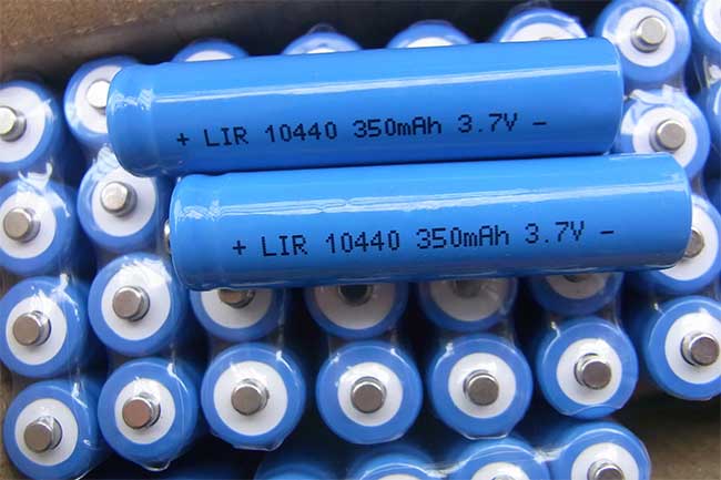 鋰電池生產車間濕度怎么控制？鋰電池車間用除濕機